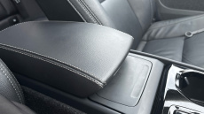 Volvo XC40 2.0 B4P Ultra Dark 5dr Auto Petrol Estate